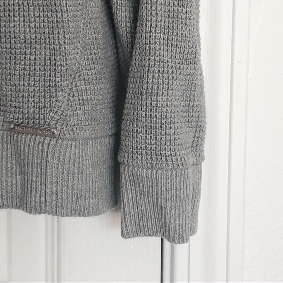 Michael Kors Gray Thermal Hoodie Pull Over Sweater - Picture 3 of 6